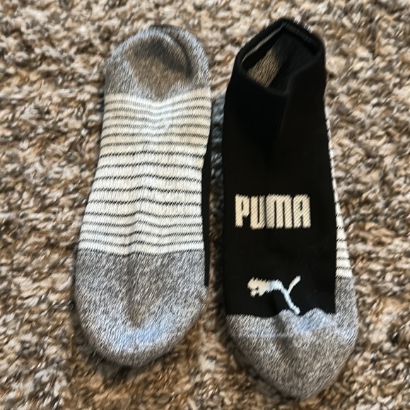 PUMA Ladies' No Show Sock, 3-black/grey. 2-white/gray. - Picture 2 of 3